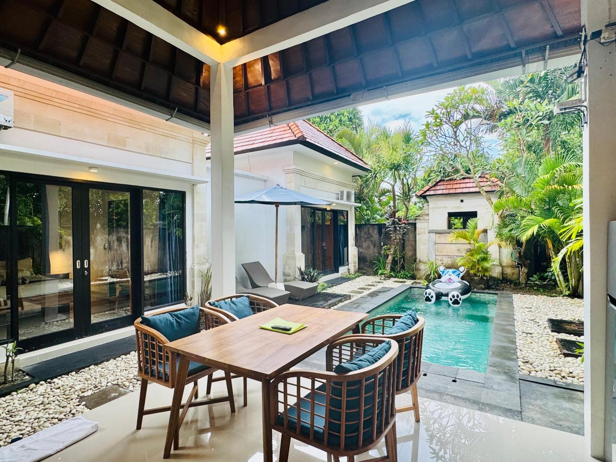 Villa Banua Seminyak Экстерьер фото