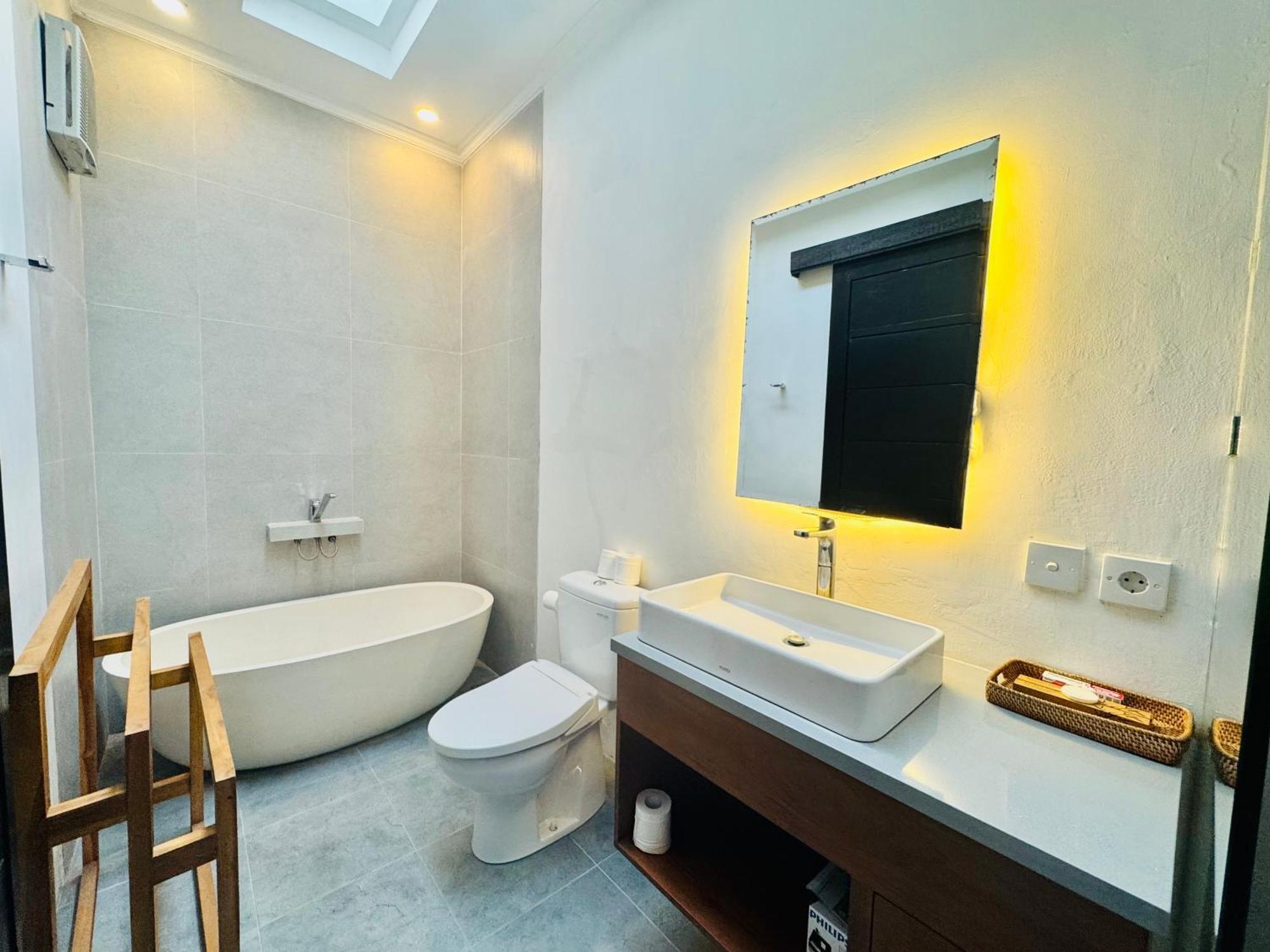 Villa Banua Seminyak Экстерьер фото