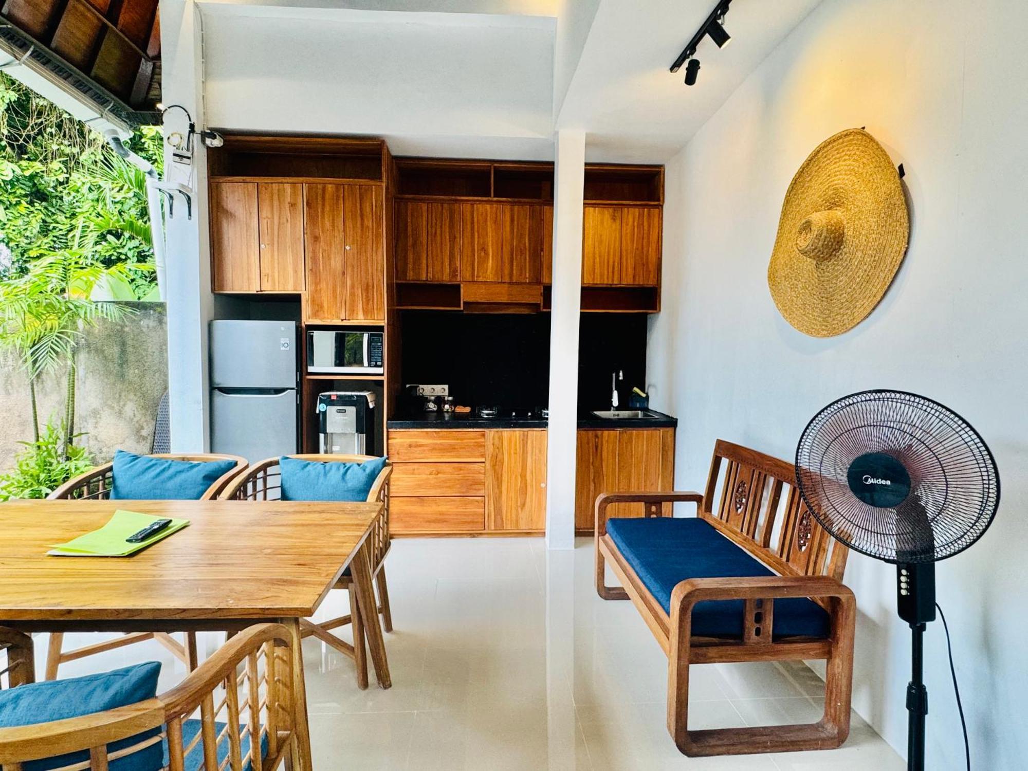 Villa Banua Seminyak Экстерьер фото